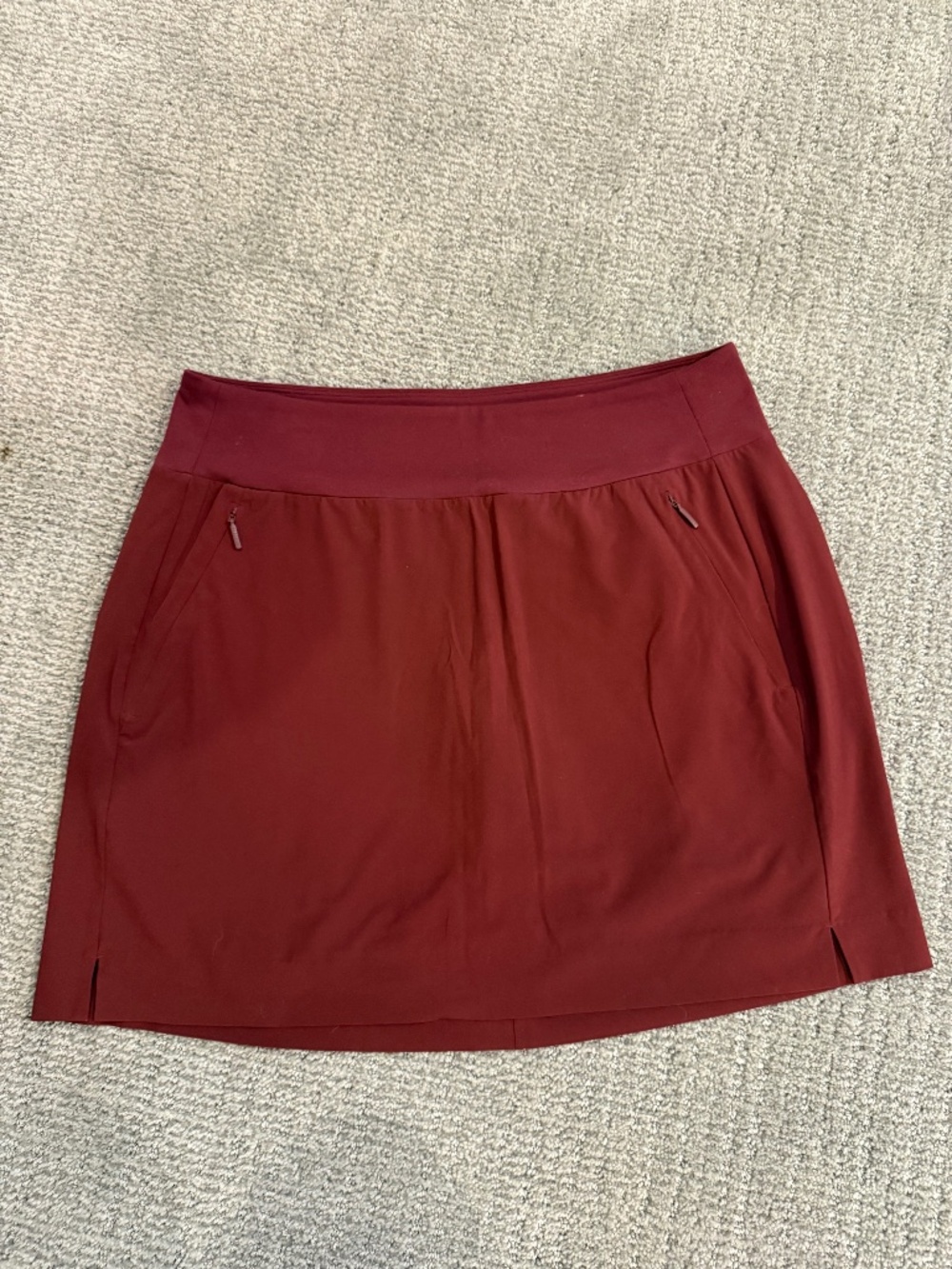 Athleta Soho Skort, Burgandy